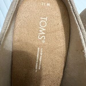 TOMS Classic Tan Slip-Ons